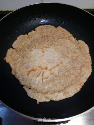 胡萝卜虾皮黑麦饼的做法步骤：9