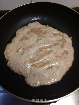 胡萝卜虾皮黑麦饼的做法步骤：8