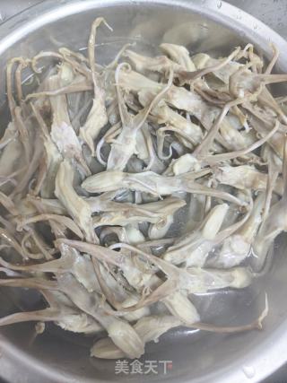 红烧鸭舌的做法步骤：2
