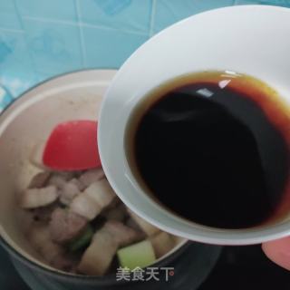 五花肉卤豆皮的做法步骤：8