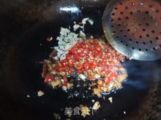 鸡白菜炒肉末（白菜两吃）的做法步骤：7