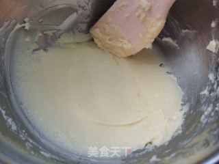 柠檬维也纳曲奇的做法步骤：2