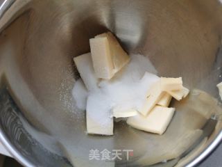 柠檬维也纳曲奇的做法步骤：1