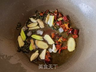 糯米笋炖土鸡的做法步骤：6