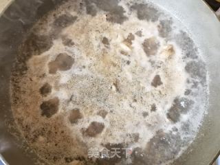 糯米笋炖土鸡的做法步骤：3