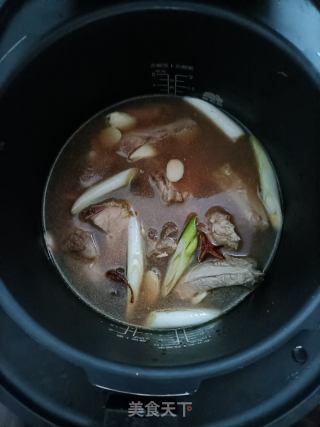 电饭煲腐乳排骨的做法步骤：6