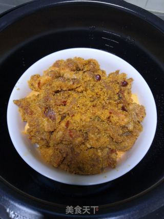 老干妈粉蒸肉的做法步骤：9