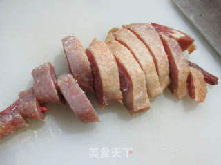 腊鸡腿蒸香芋的做法步骤：2