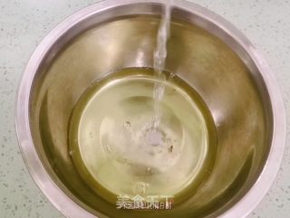 酸奶蛋糕的做法步骤：6