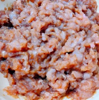 #白菜#鸡肉韭菜白菜卷的做法步骤：5