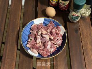追剧必备的健康小零食--牙签牛肉的做法步骤：1