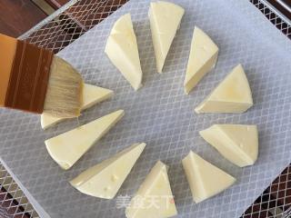 炸牛奶不用油！牛奶咬着吃，奶香十足超好吃！的做法步骤：6