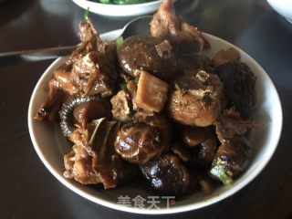 花菇焖鸡的做法步骤：8