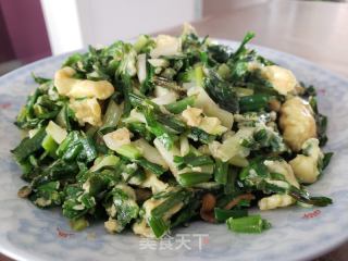 香葱炒鸡蛋的做法步骤：5