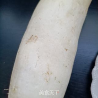 蒸白萝卜肉卷的做法步骤：1