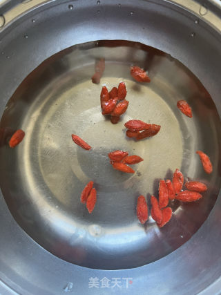 白萝卜玉米排骨汤的做法步骤：16