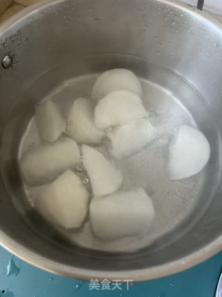 白萝卜玉米排骨汤的做法步骤：14