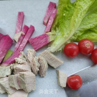 精肉花心萝卜沙拉的做法步骤：2