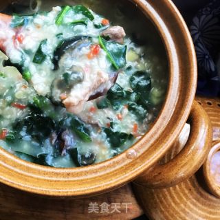 菠菜皮蛋瘦肉粥的做法步骤：10