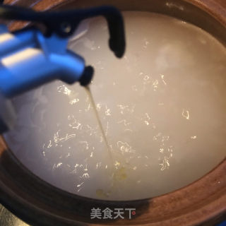 菠菜皮蛋瘦肉粥的做法步骤：5