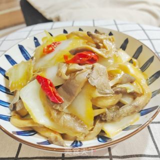 白菜炒蘑菇的做法步骤：10