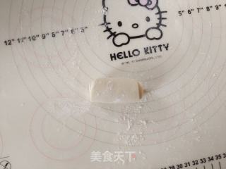 南瓜椰蓉蛋黄酥的做法步骤：13