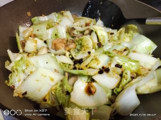 五花肉炒白菜的做法步骤：3