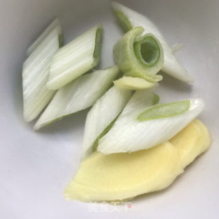 土锅啤酒炖排骨的做法步骤：3
