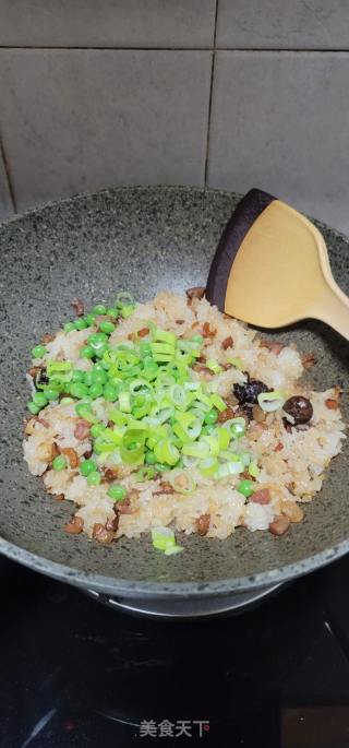 炒糯米饭的做法步骤：12