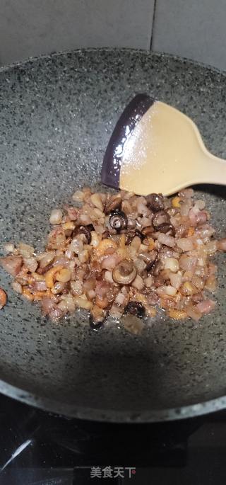 炒糯米饭的做法步骤：8