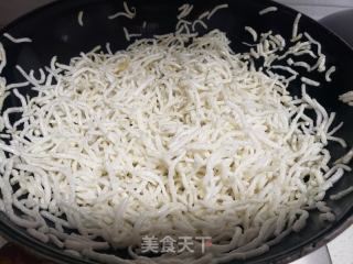 白萝卜粉条包子的做法步骤：6