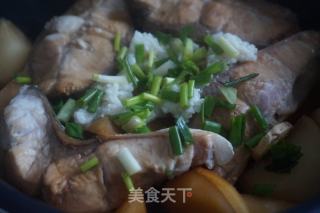 萝卜炖鱼的做法步骤：11