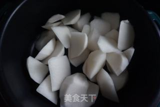 萝卜炖鱼的做法步骤：2