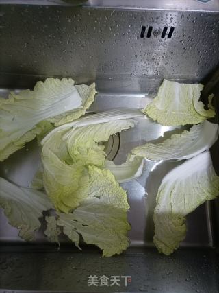 白菜豆卷汤的做法步骤：1