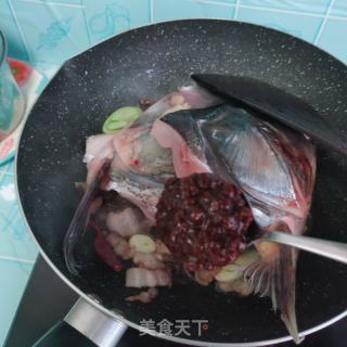 酱烧鱼头的做法步骤：8