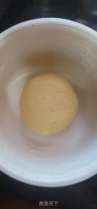 豆沙馅芝麻南瓜饼的做法步骤：3