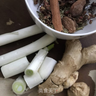 陈皮煮羊肉的做法步骤：2