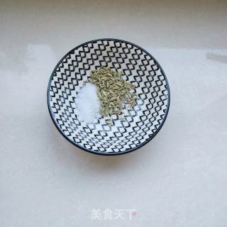 茴香小油饼的做法步骤：2