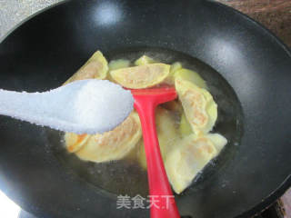 蛋饺烧土豆的做法步骤：8