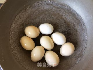 捞汁鸡蛋的做法步骤：2
