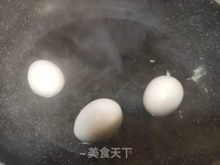 玉米黄瓜鸡蛋沙拉的做法步骤：1