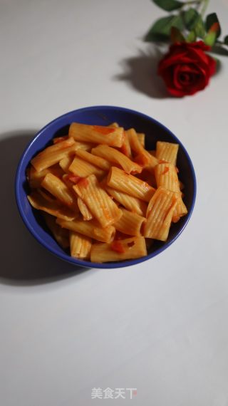 西红柿炒通心粉的做法