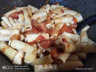 西红柿炒通心粉的做法步骤：4