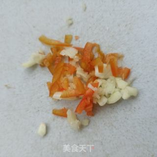 木耳枸杞芽拌蛋的做法步骤：12