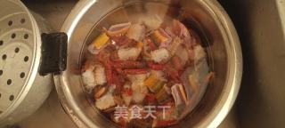 麻辣十三香小龙虾的做法步骤：2