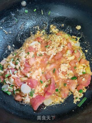 番茄炒鸡蛋的做法步骤：4