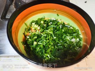 韭菜煎蛋的做法步骤：1