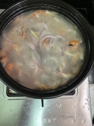 鲜虾粉丝煲的做法步骤：6