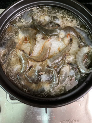 鲜虾粉丝煲的做法步骤：9