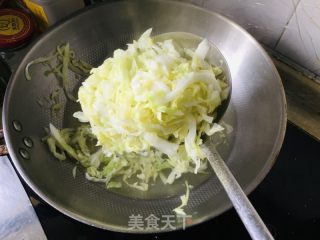 白灼莲花白的做法步骤：3